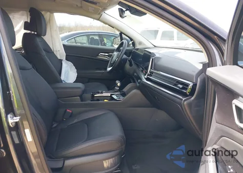 2025 Kia Sportage Ex z USA, uszkodzony, nr VIN KNDPV3DF1S7353289